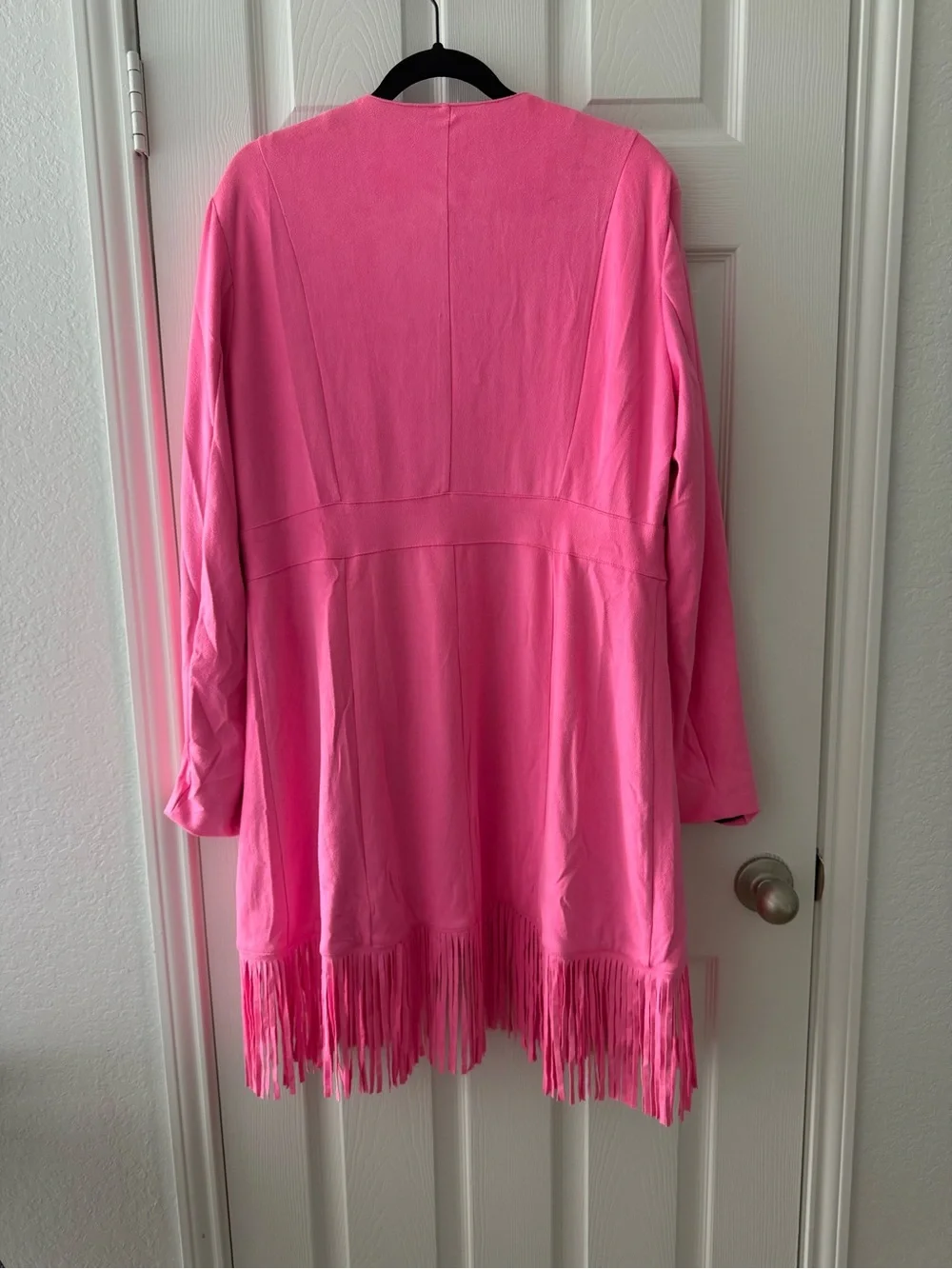 STERLING KREEK HOT PINK JACKET WITH FRINGE NWT SIZE LARGE - Picture 3 of 4
